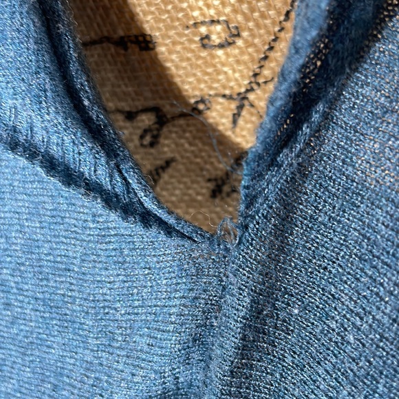 DKNY Vintage Knit Dress - Picture 4 of 17